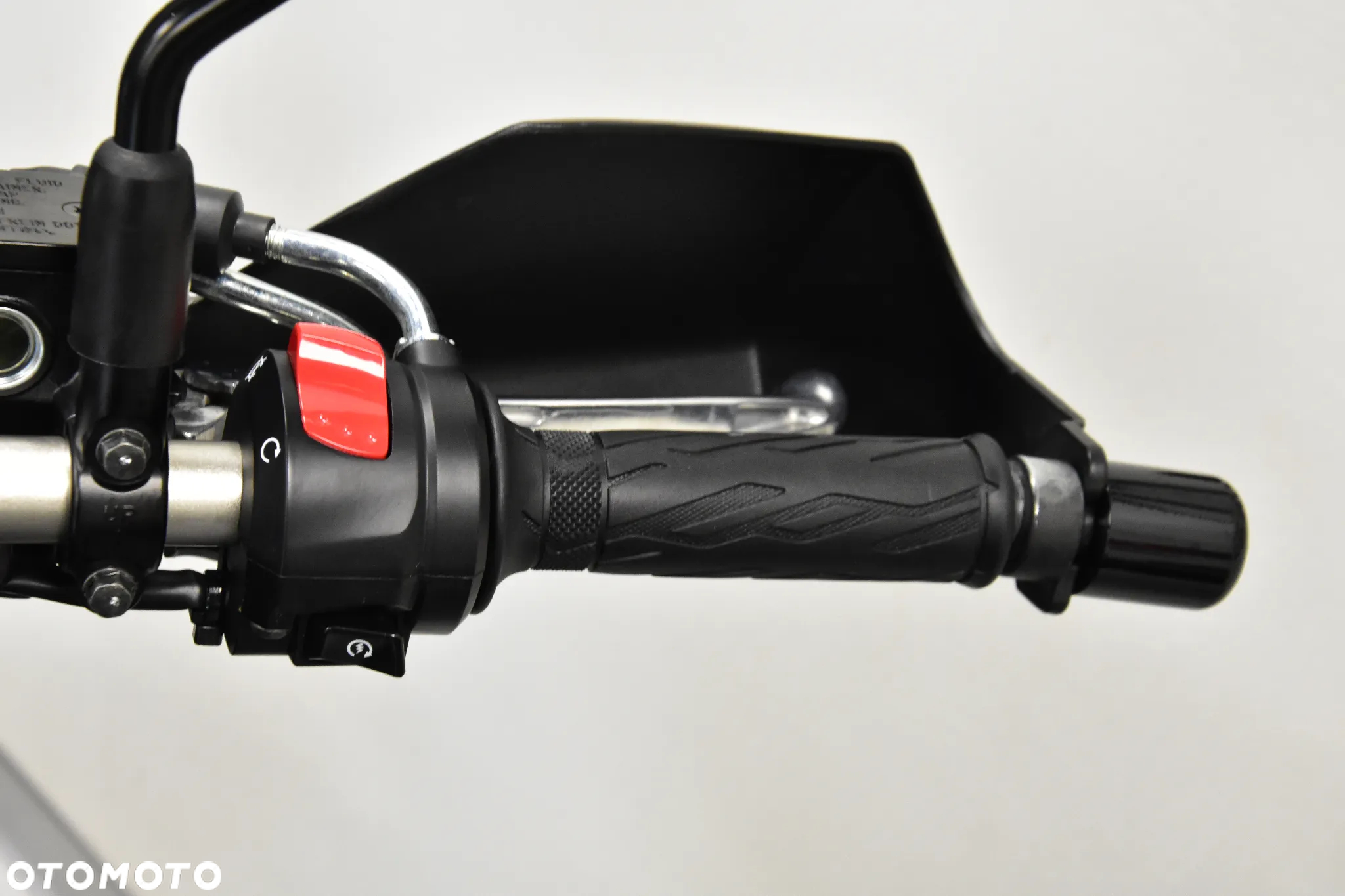 Suzuki DL - 24