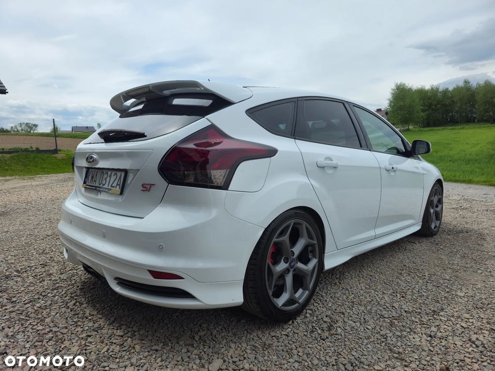 Ford Focus - 9