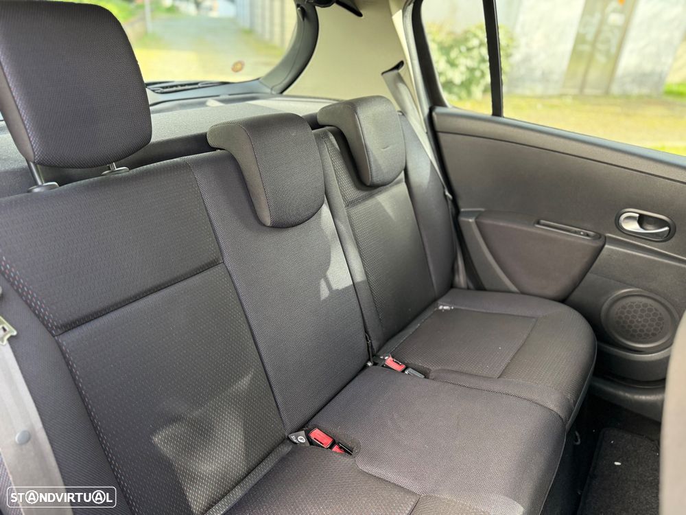 Renault Clio 1.2 16V Dynamique - 6