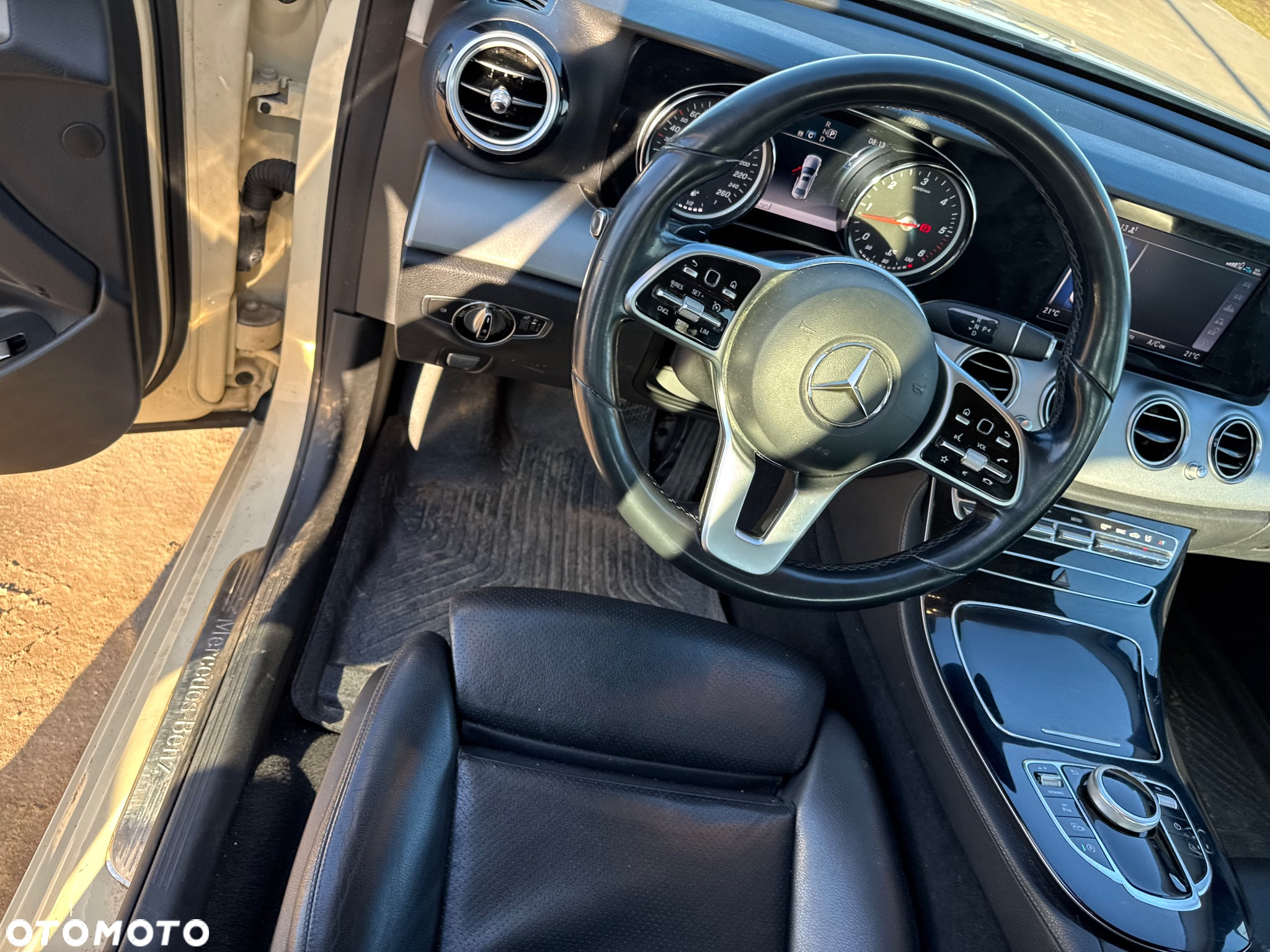 Mercedes-Benz Klasa E 200 d 9G-TRONIC Avantgarde - 11