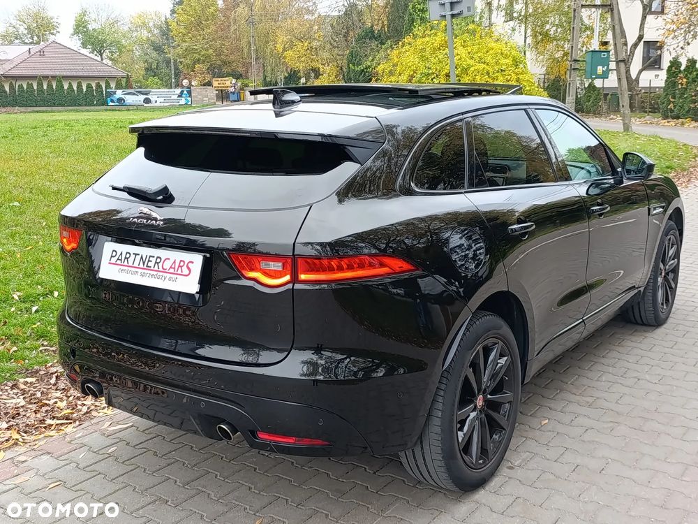 Jaguar F-Pace 25t AWD R-Sport - 5
