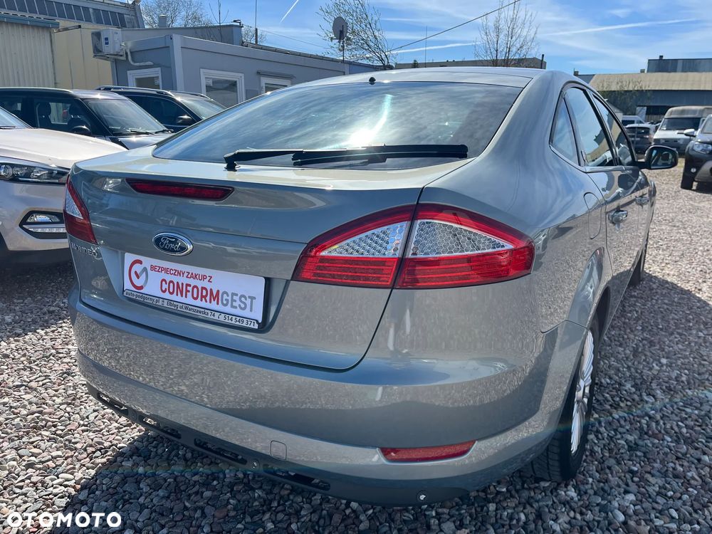 Ford Mondeo 2.0 Ghia - 6