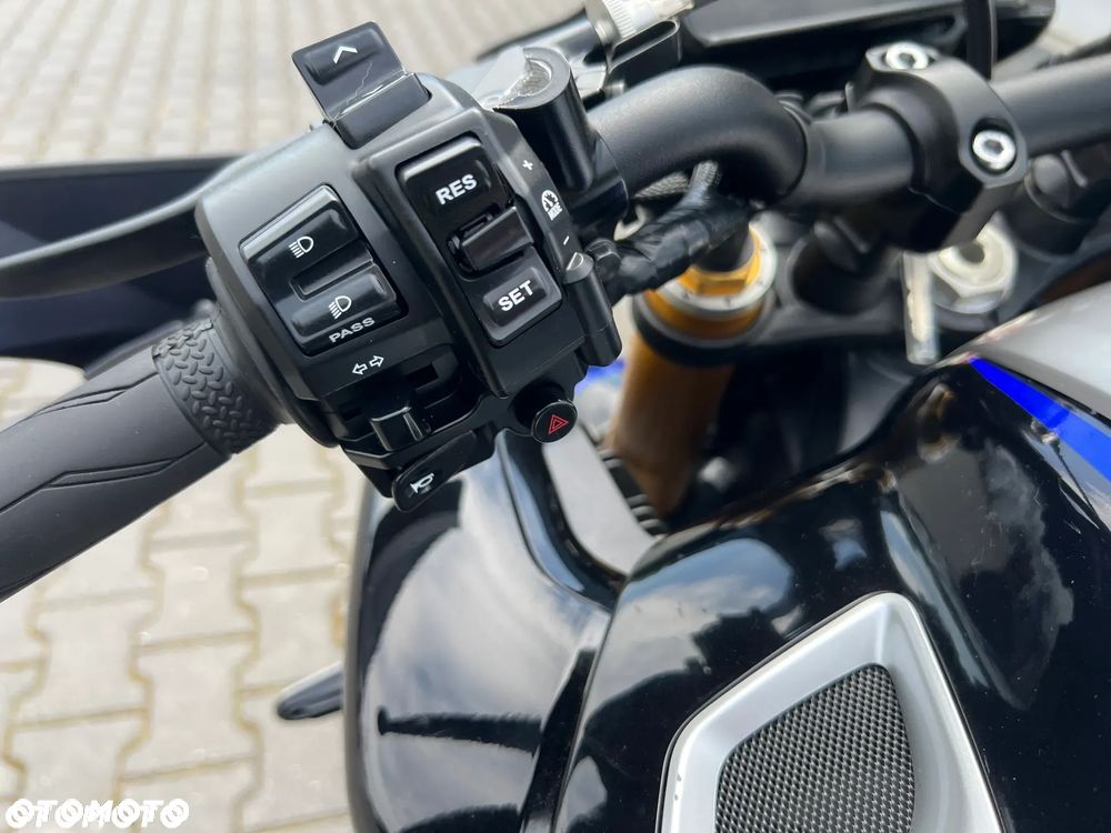 Yamaha MT - 30