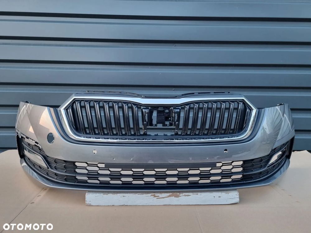 SKODA OCTAVIA IV 2019- Zderzak przód oryginał MG023 - 1