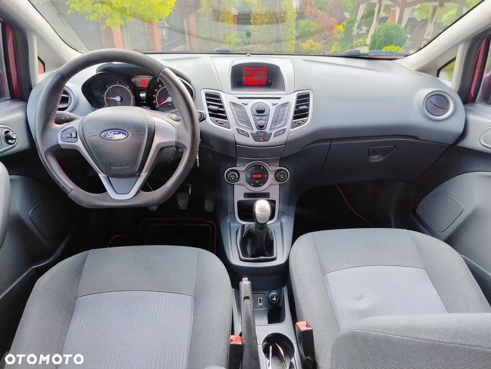 Ford Fiesta - 14