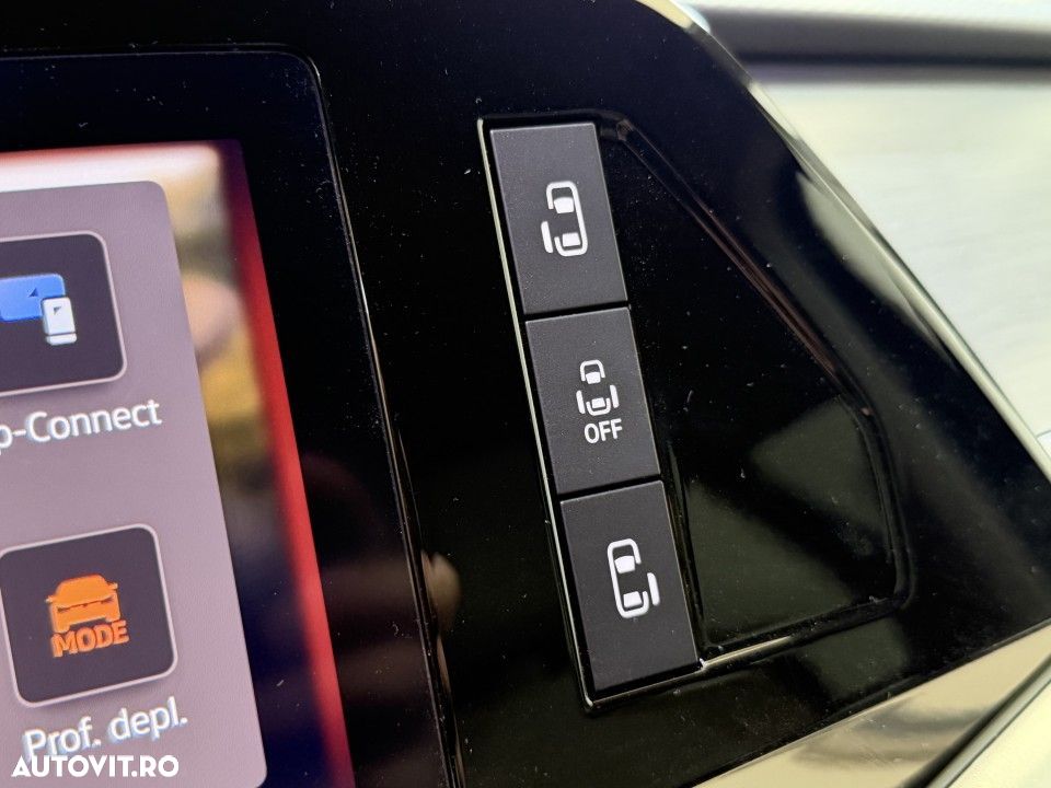 Volkswagen Multivan L 2.0 TDI DSG 110KW Style - 32