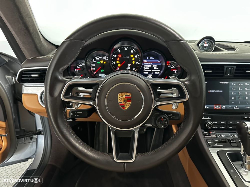 Porsche 911 Série F - 17