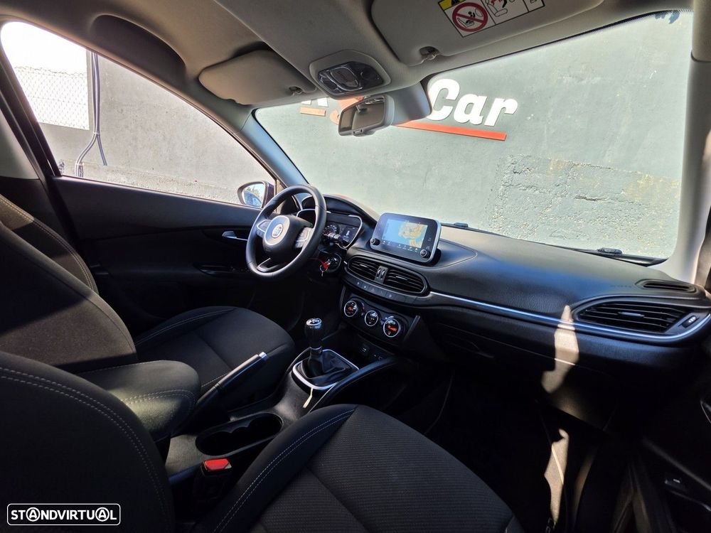 Fiat Tipo 1.3 M-Jet Lounge Tech J17 - 9