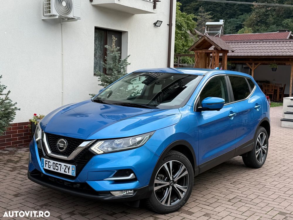 Nissan Qashqai 1.7 dCi N-CONNECTA - 1
