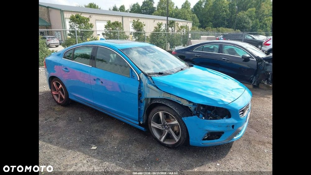 Volvo S60 2015 photo 5