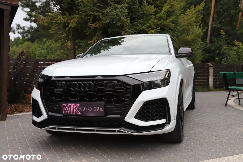Audi RS Q8 - 1