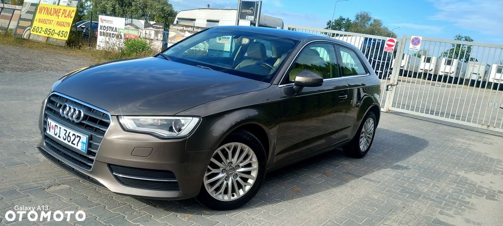 Audi A3 Sportback 1.6 TDI DPF Ambiente - 7