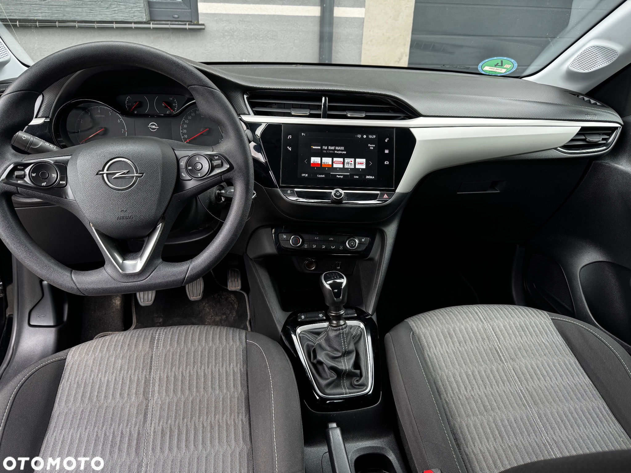 Opel Corsa 1.5 D Edition S&S - 25