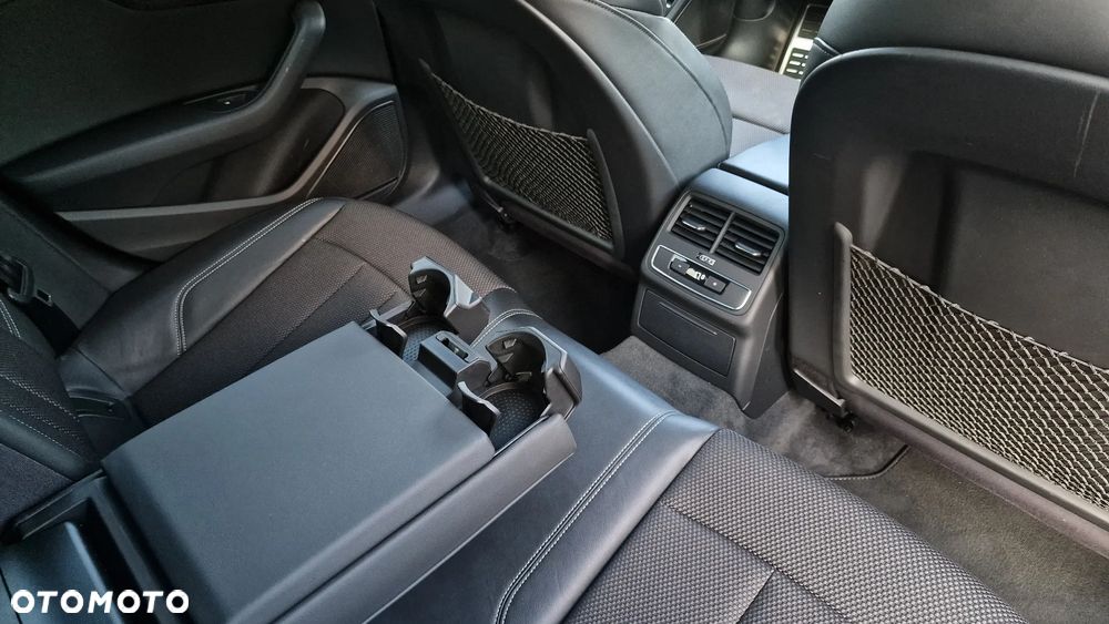 Audi A4 Avant 40 TDI S tronic S line - 25