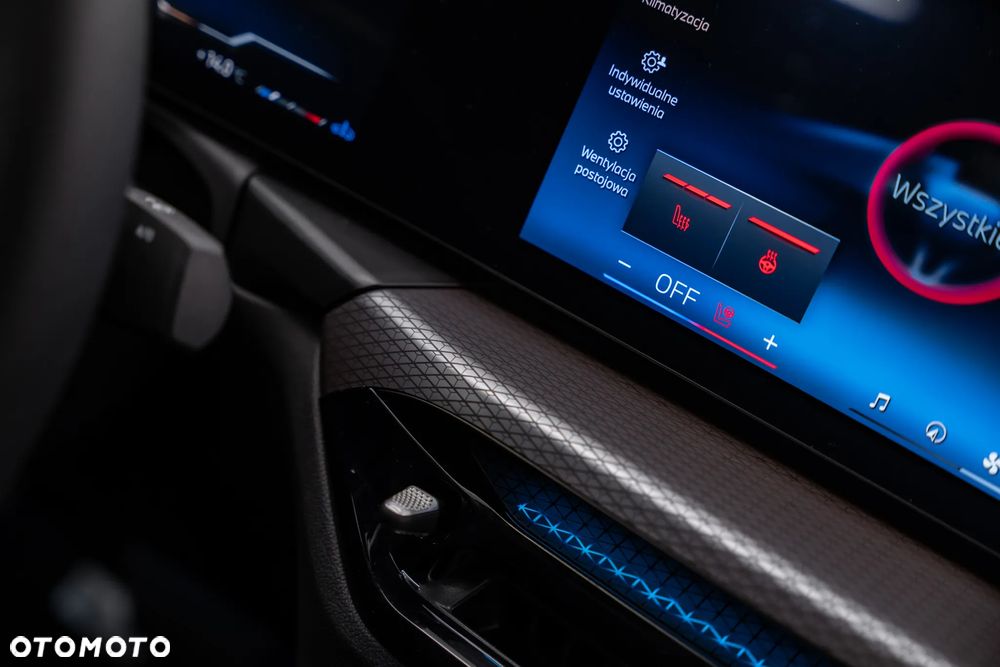 BMW Seria 3 320i M Sport - 32
