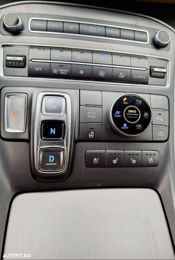 Hyundai Santa Fe - 11