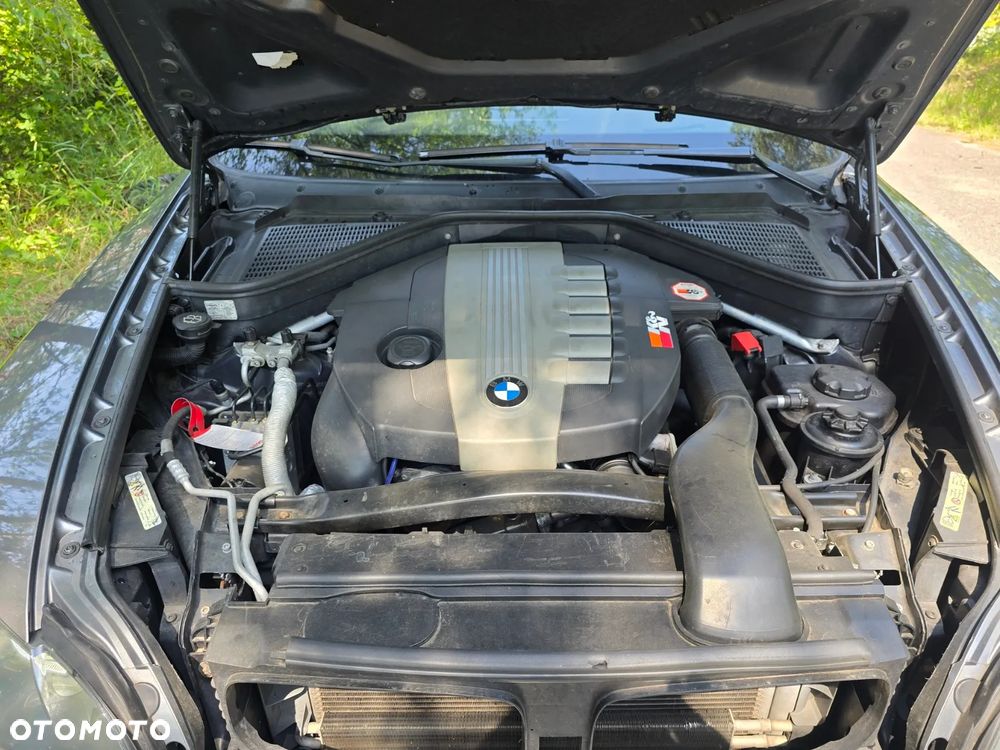 BMW X5 3.0sd xDrive - 12