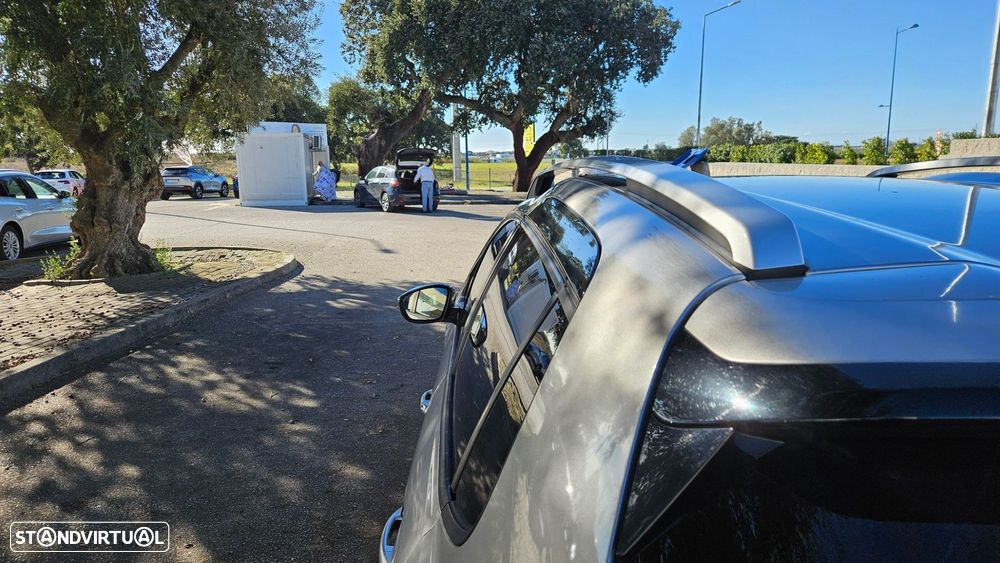 Peugeot 2008 1.2 PureTech Style - 11