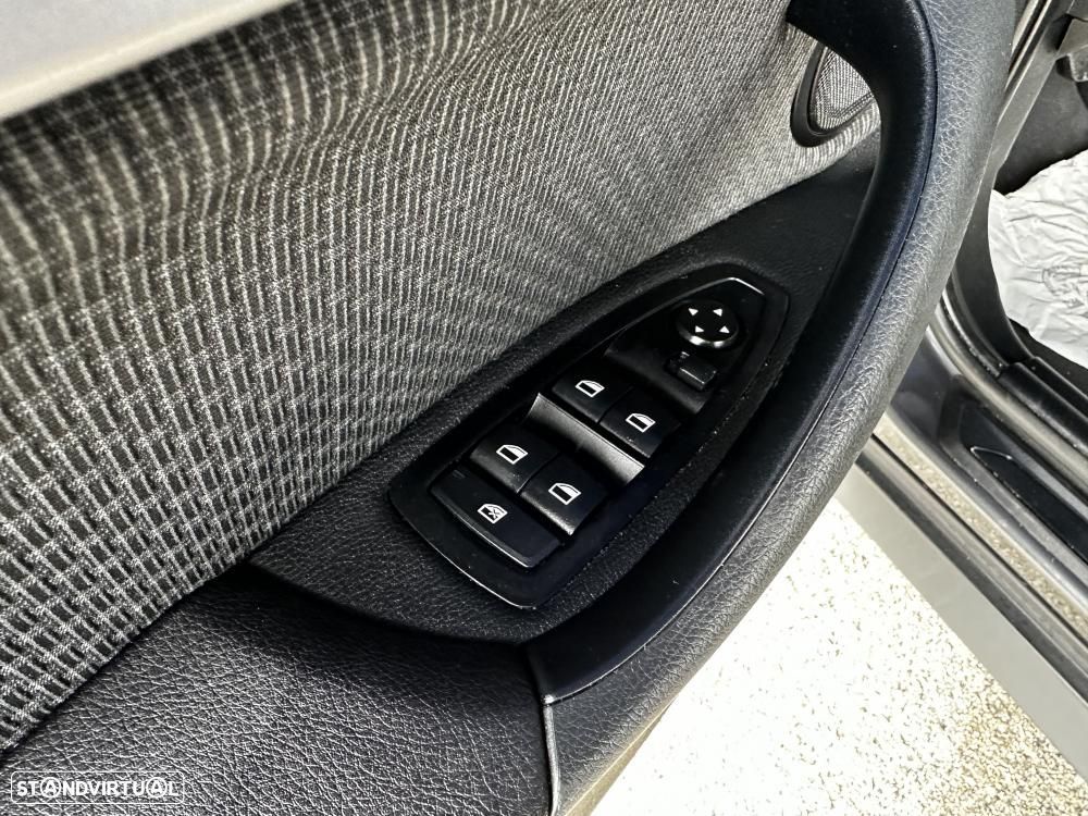 BMW X1 16 d sDrive Advantage Auto - 18