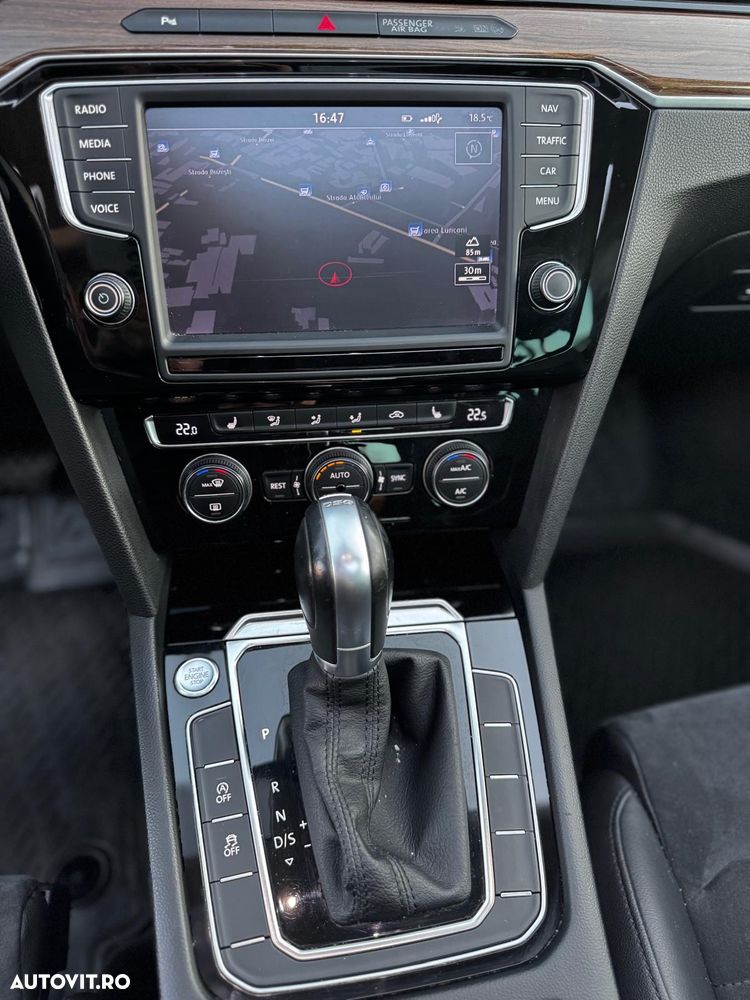 Volkswagen Passat 2.0 TDI DSG 4Motion Highline - 12