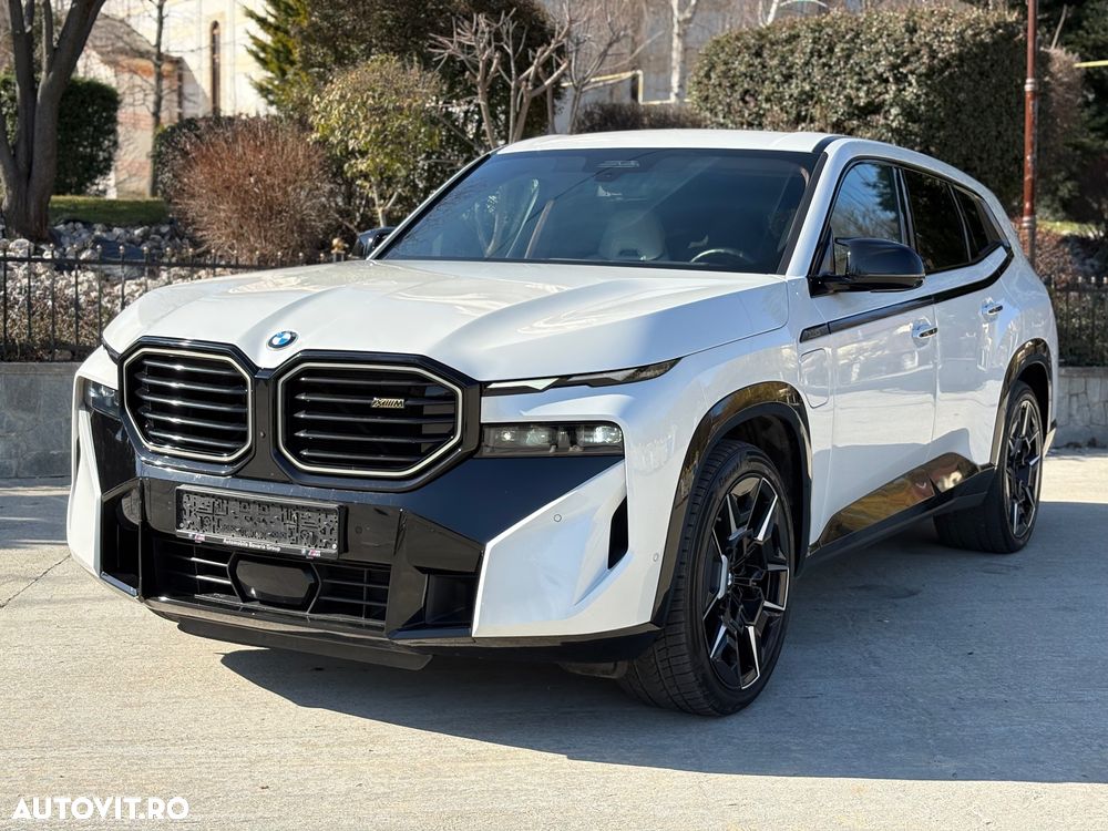 BMW XM - 3