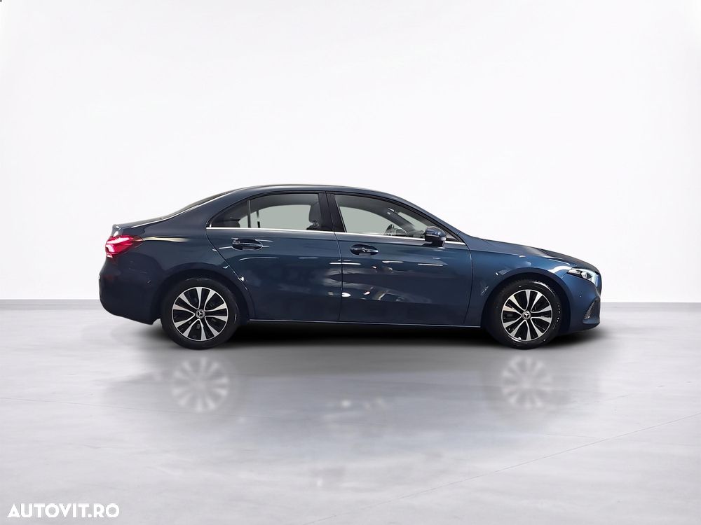 Mercedes-Benz A 180 - 6