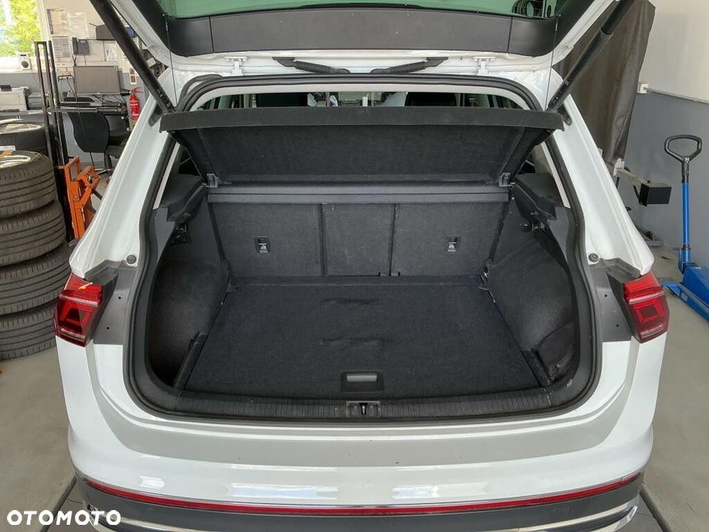 Volkswagen Tiguan - 8