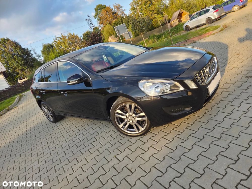 Volvo V60 D3 Geartronic Momentum - 3