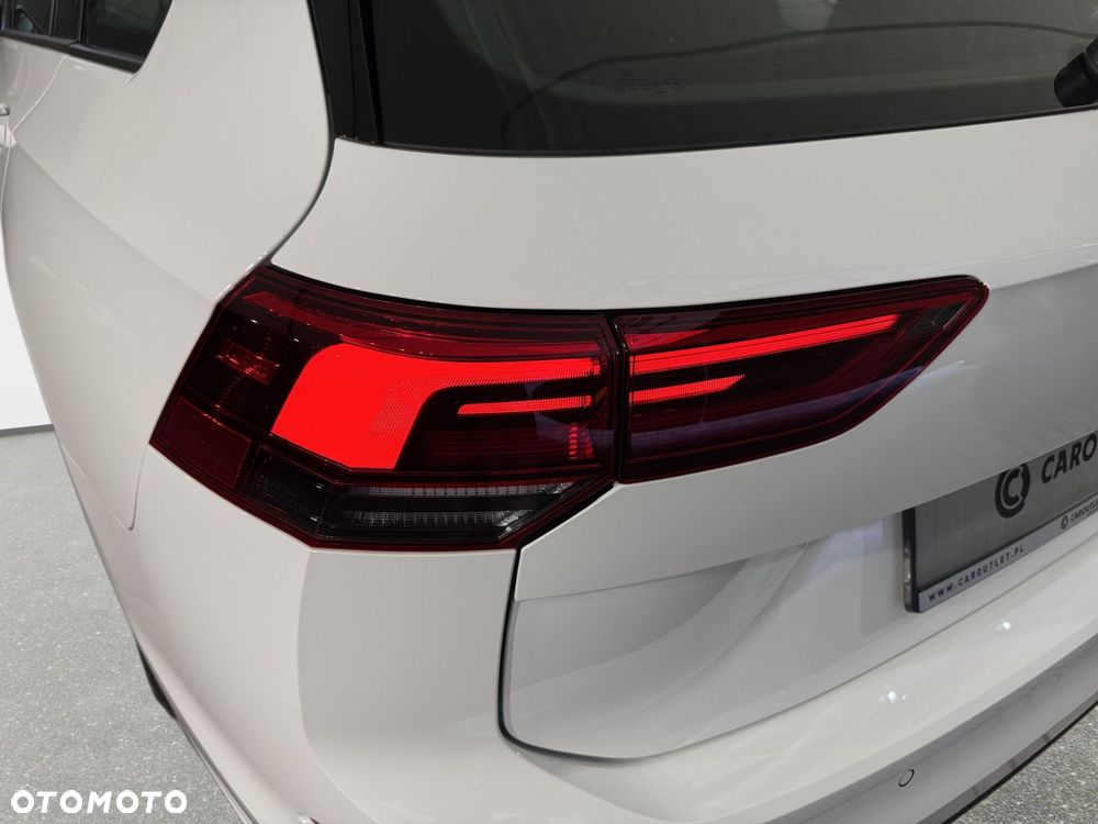 Volkswagen Golf Variant - 12