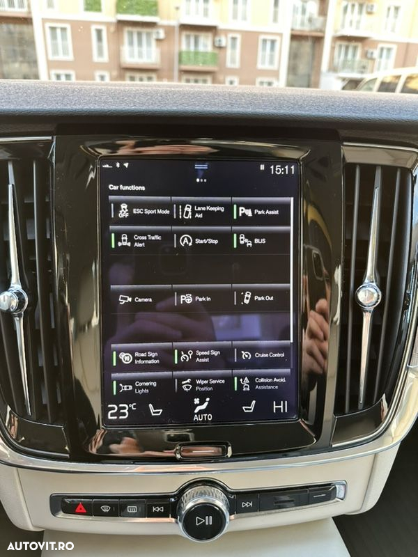 Volvo S90 - 14