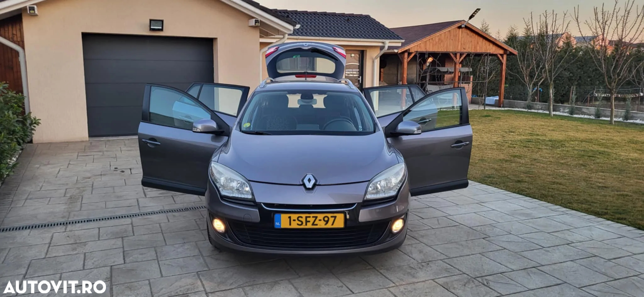 Renault Megane - 8