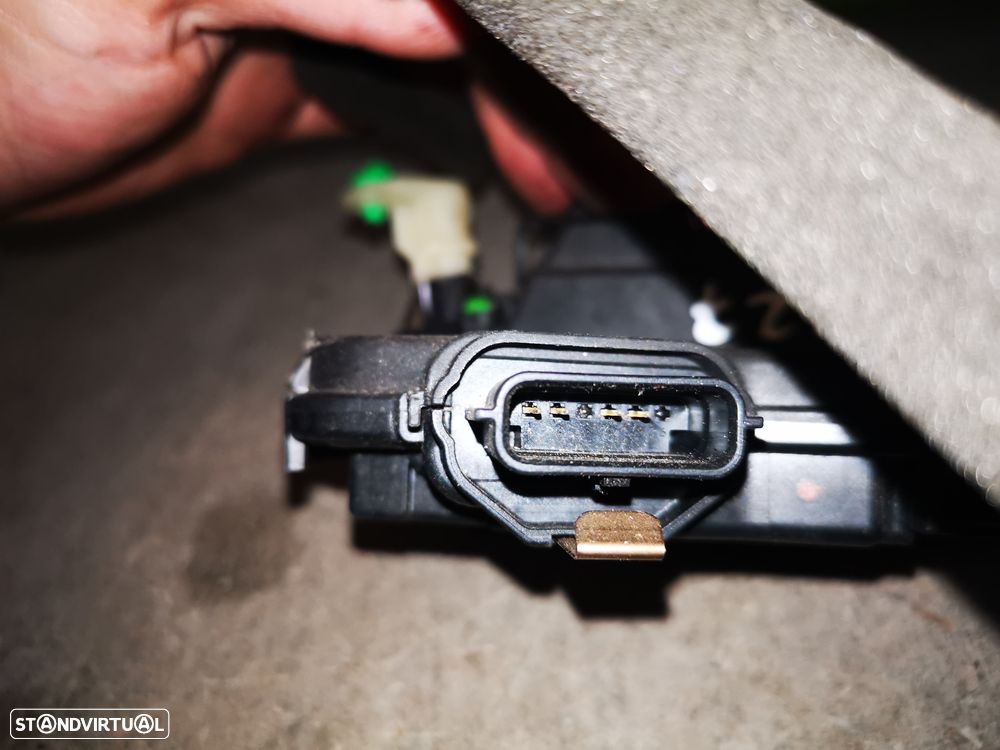 RENAULT ZOE FECHADURA PORTA FRENTE ESQUERDA - F127 - 4