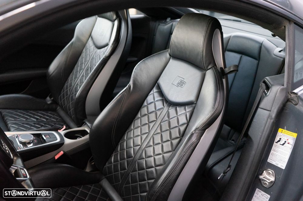 Audi TT Coupé 2.0 TDI S-line - 7