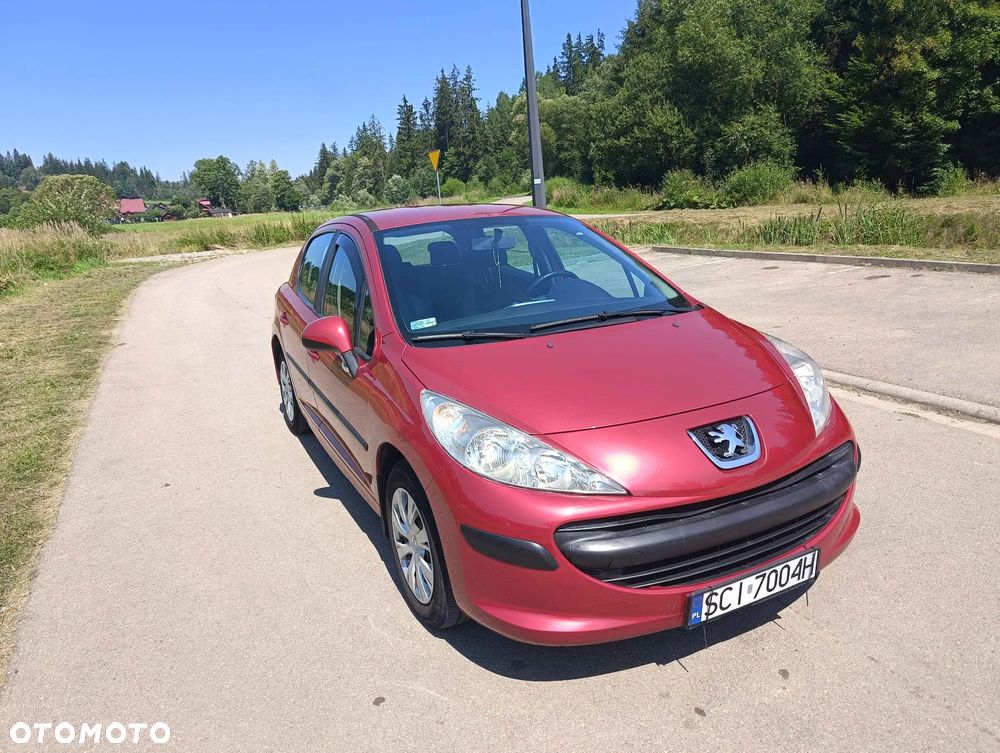 Peugeot 207 1.4 16V Presence - 1