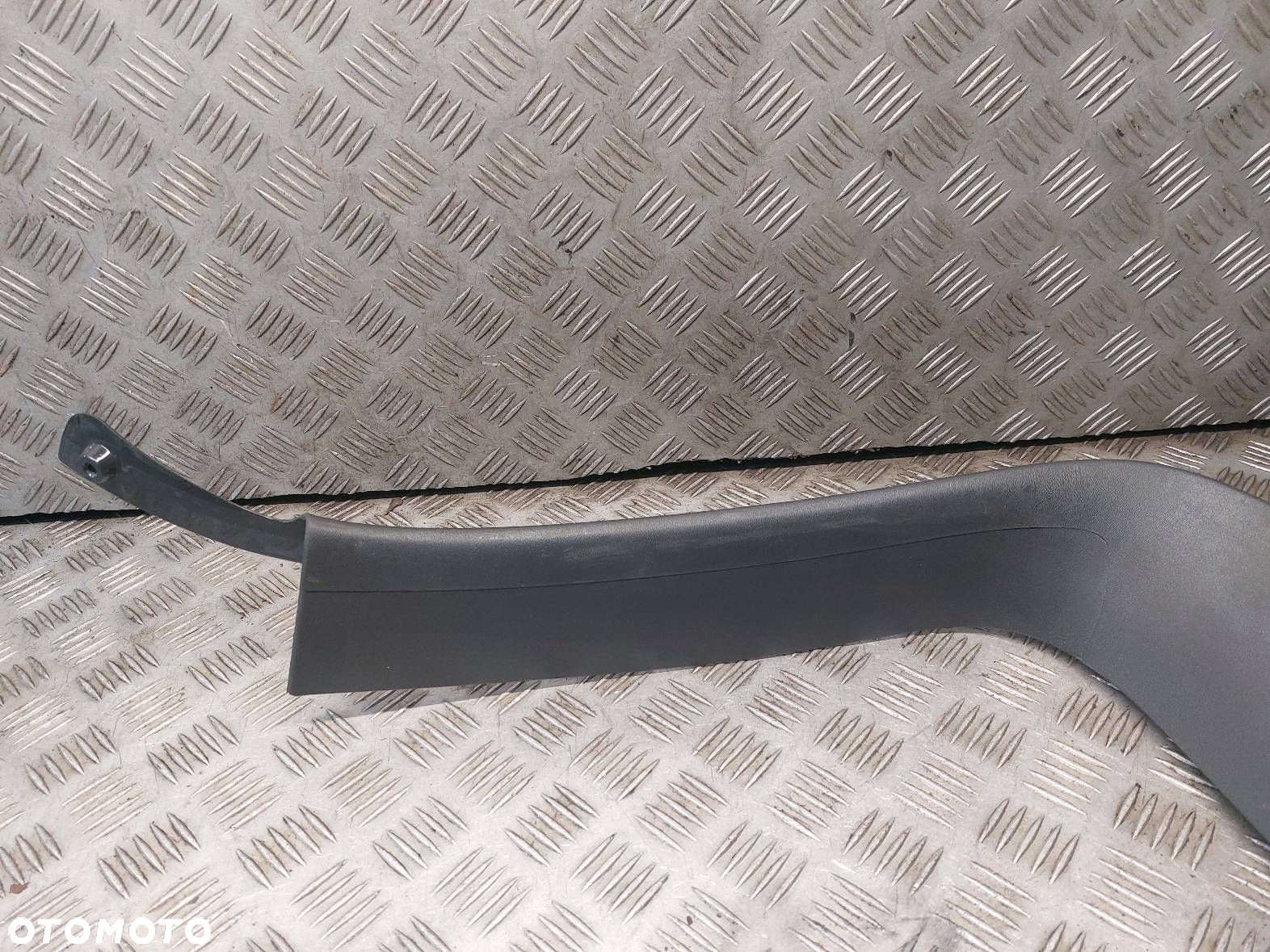 OSŁONA LISTWA KLAPY BAGAŻNIKA VOLVO XC60 I 30740437 - 4