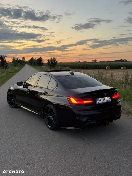 BMW Seria 3 330i - 5