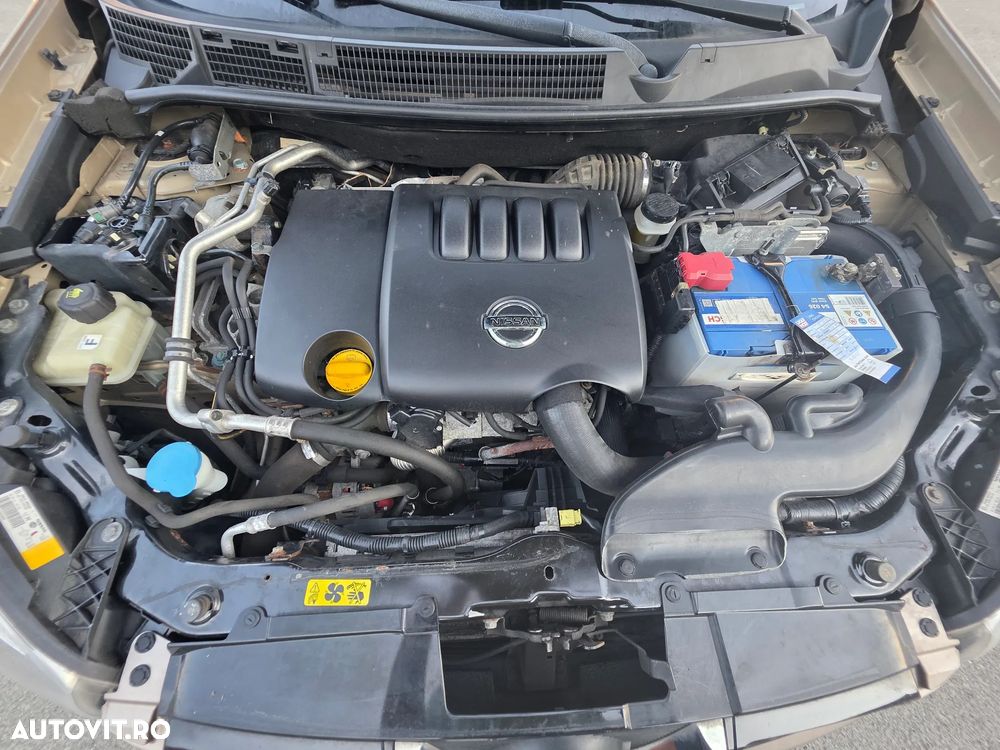 Nissan Qashqai 2.0 DCI DPF Tekna - 12