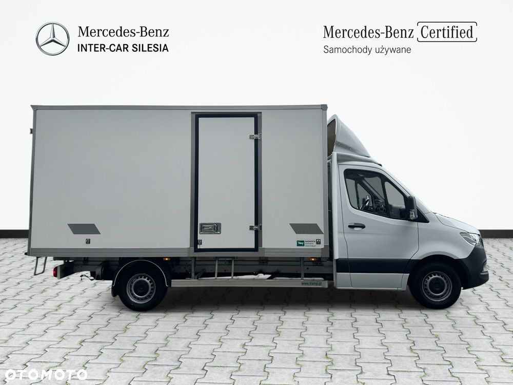 Mercedes-Benz Sprinter - 5