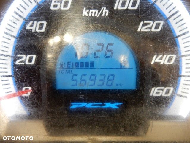 Honda PCX - 13