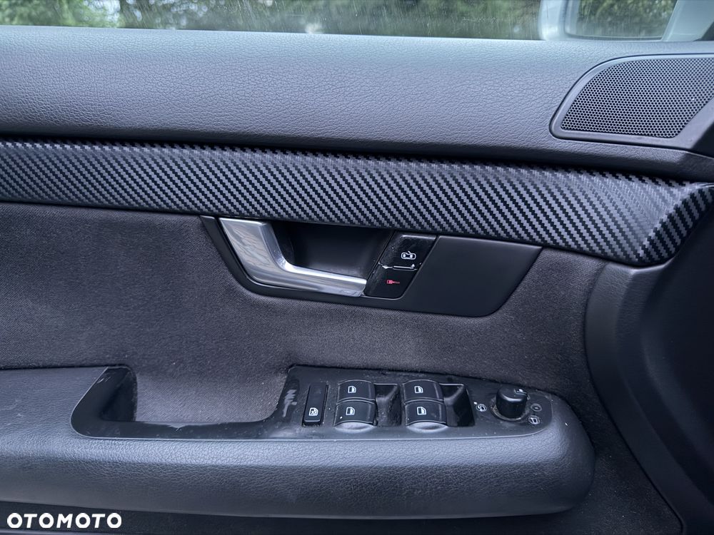 Audi A4 Avant - 13
