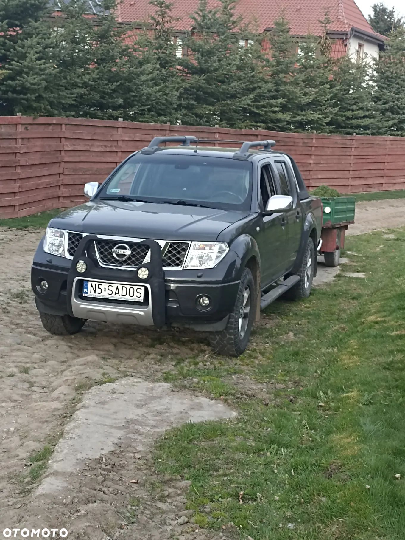 Nissan Navara - 1