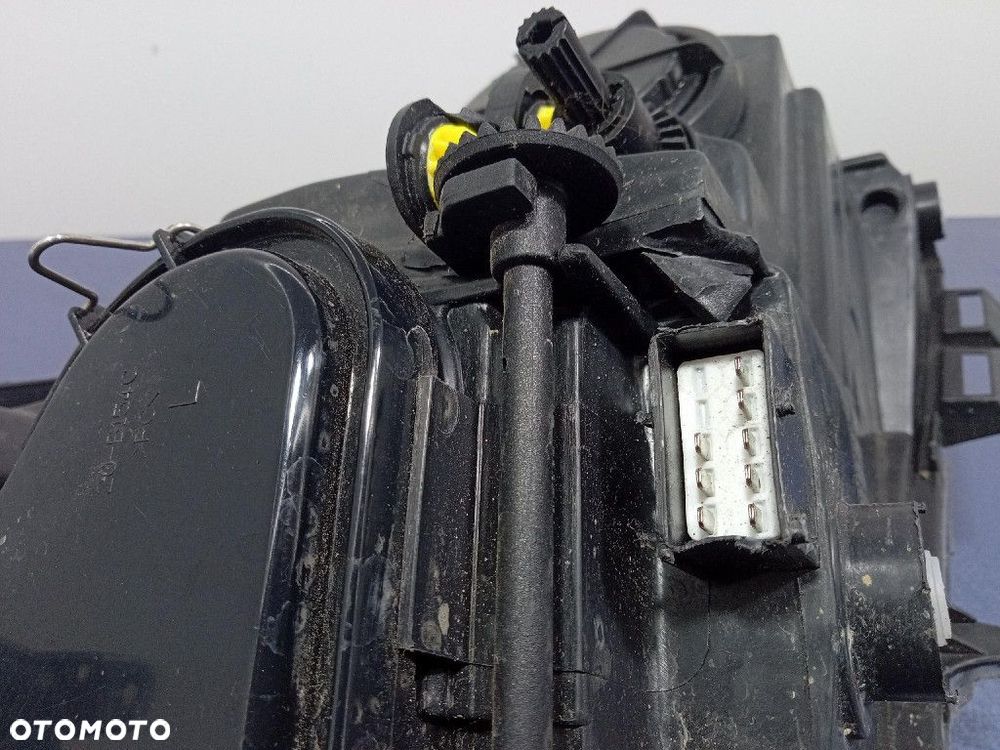 OPEL CORSA D REFLEKTOR LEWY PRZÓD PRZEDNI EU 20-B154 - 4