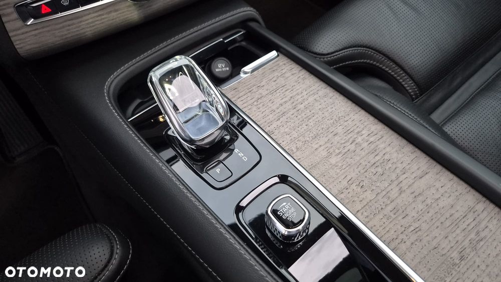 Volvo XC 90 B5 D AWD Inscription 7os - 27