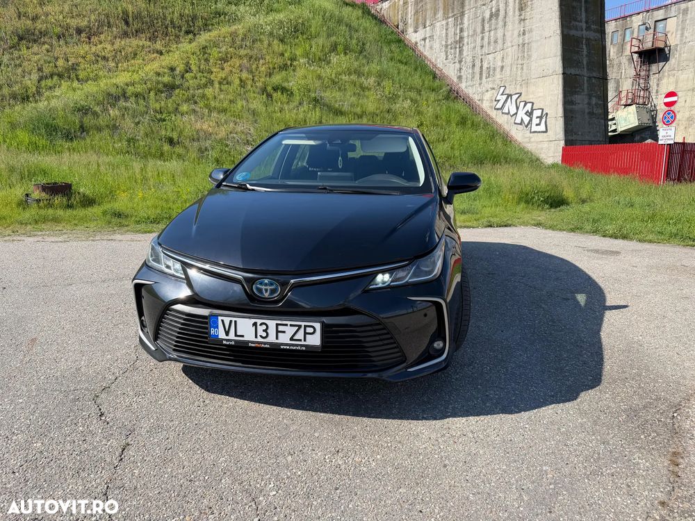 Toyota Corolla 1.8 HSD Business - 2