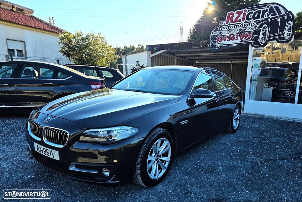BMW 518 d Line Luxury Auto - 1