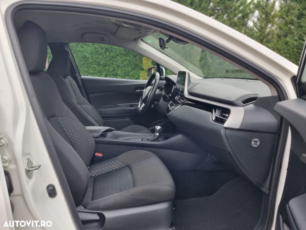 Toyota C-HR 1.8 HSD 122 CP 4x2 CVT Style - 7