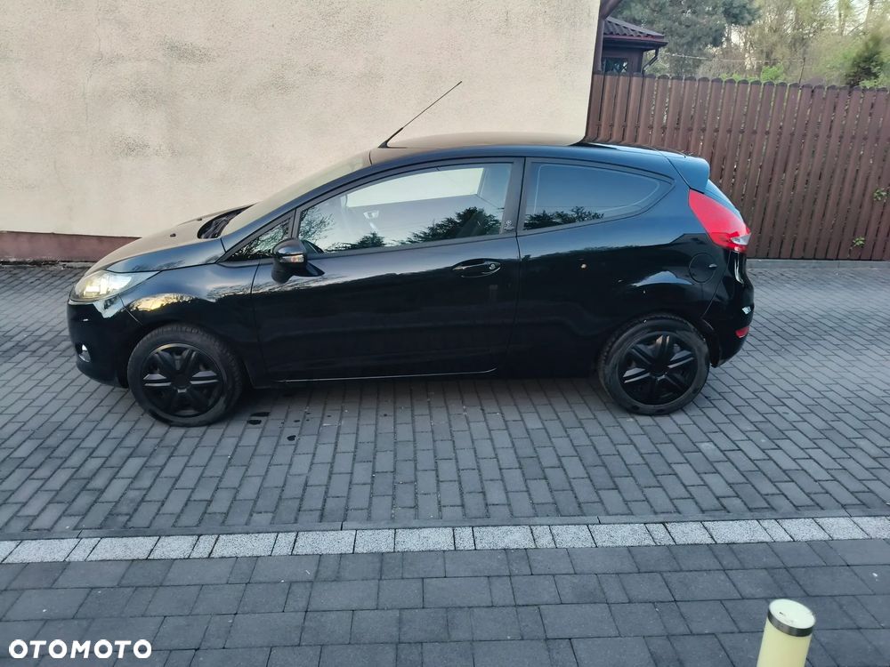 Ford Fiesta 1.25 Champions Edition - 6