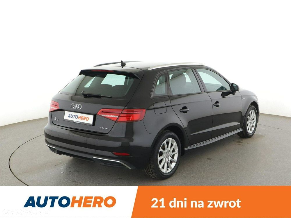 Audi A3 Sportback 40 e-tron S tronic - 8