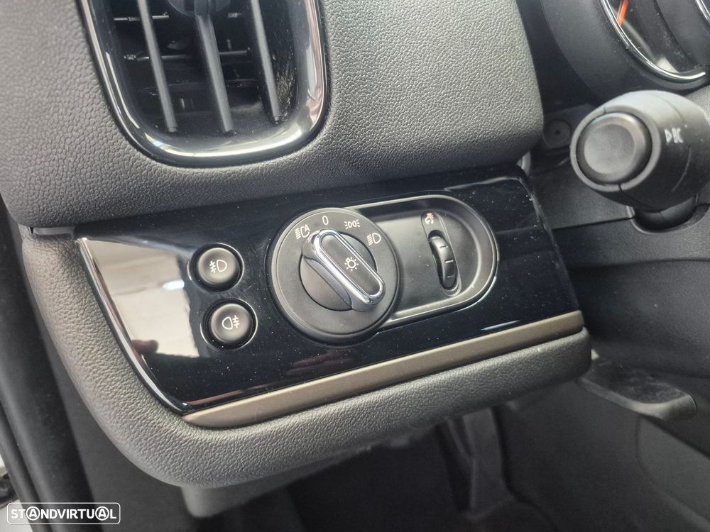 MINI Countryman Cooper SE ALL4 Auto - 13