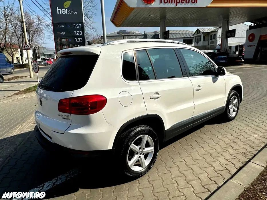 Volkswagen Tiguan 2.0 TSI 4Motion DSG Sport&Style - 2